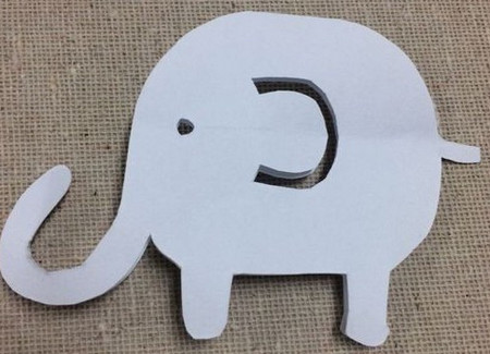 手工剪纸大象的做法图片